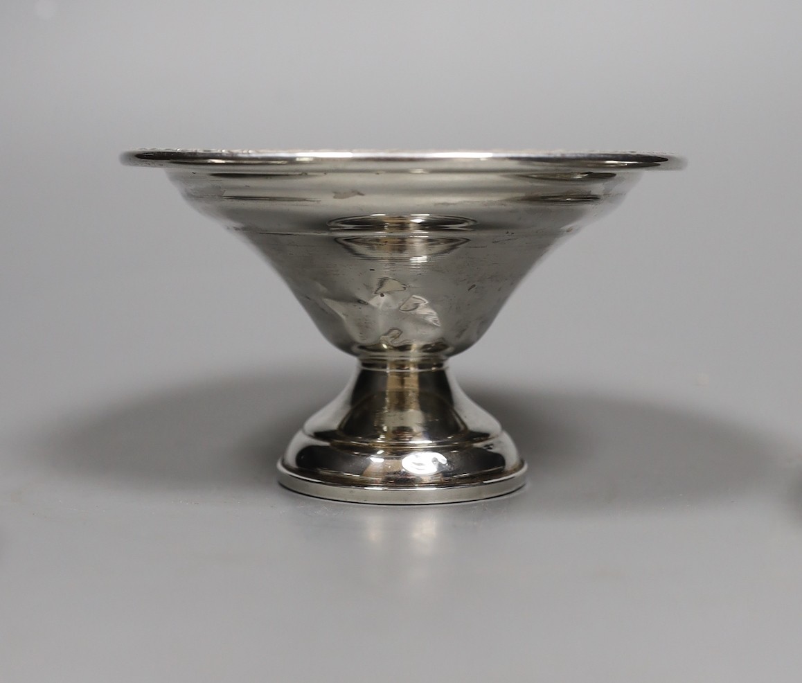 A pierced sterling shallow dish or stand, 24.5cm, a similar bowl and small pedestal dish